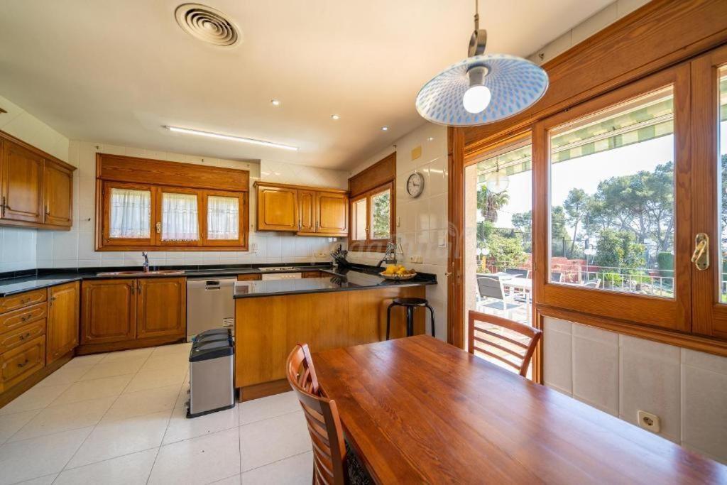 Vila Preciosa Casa 2000 M2 Piscina Mar Barbacoa Felicidad Santa Susanna Exteriér fotografie