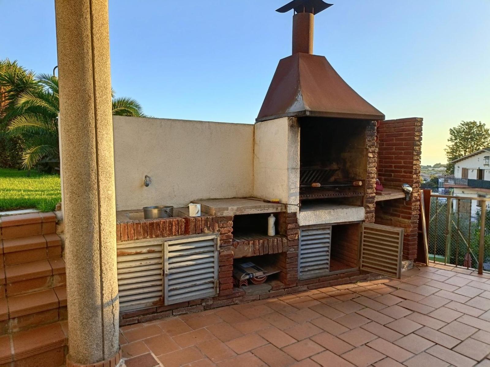 Vila Preciosa Casa 2000 M2 Piscina Mar Barbacoa Felicidad Santa Susanna Exteriér fotografie